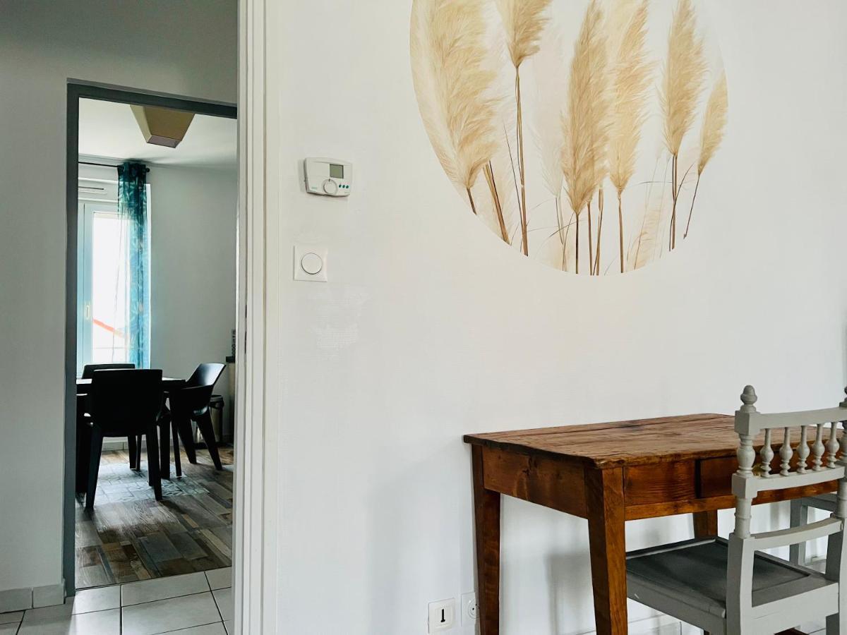 La Plume Wifi Parking Un-Sejour-A-Part Apartment Clouange Exterior photo