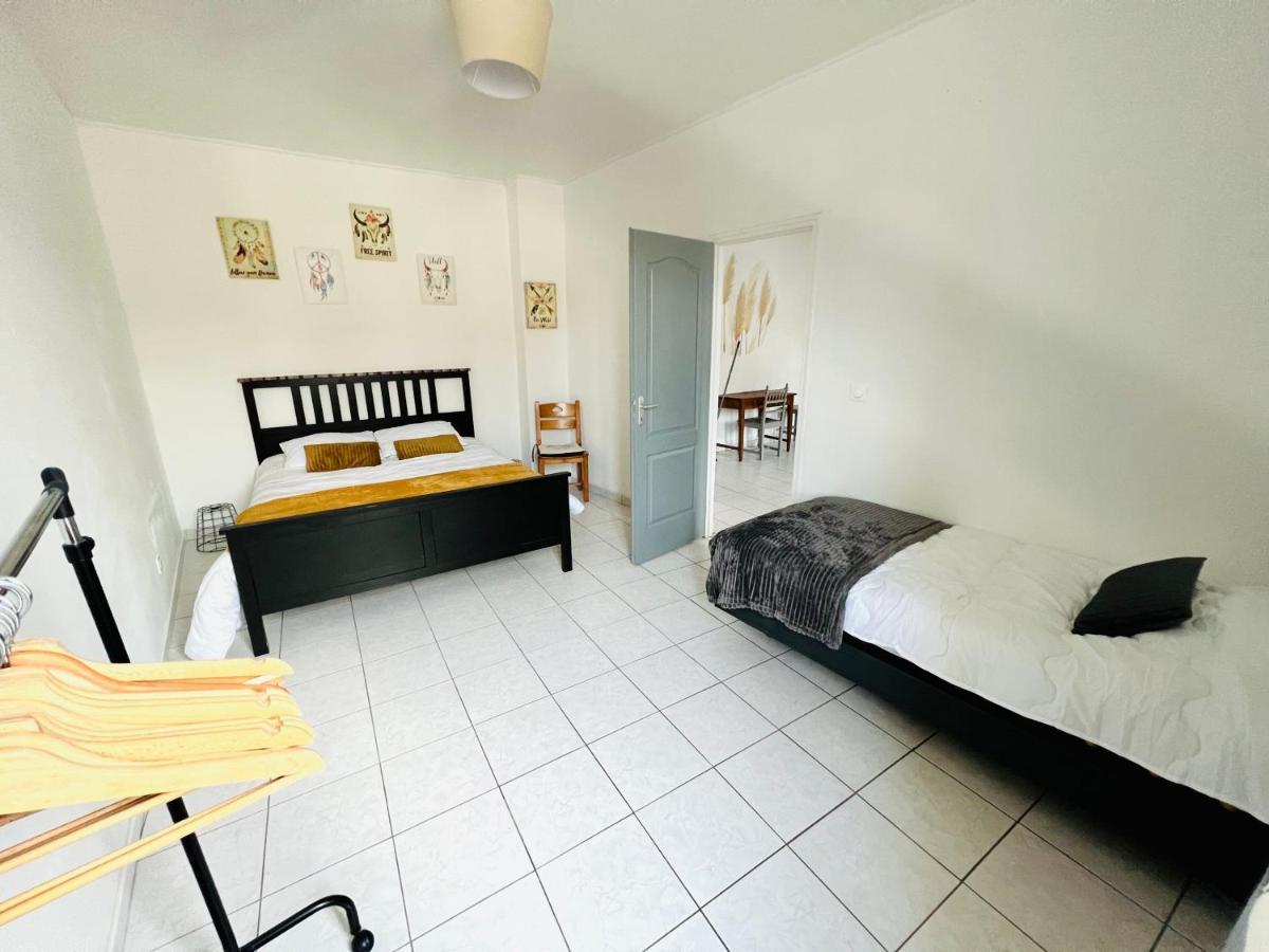 La Plume Wifi Parking Un-Sejour-A-Part Apartment Clouange Exterior photo